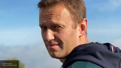 Врач-психиатр назвал возможную причину комы Навального