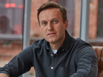 Пресс-секретарь Навального: Врачи говорят, что это не отравление, так как их запугали