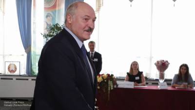 Политолог: Москва предупреждала Лукашенко о коварстве Запада