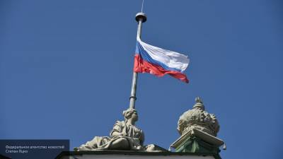 Россияне поделились, с чем ассоциируют цвета флага РФ