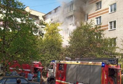 Пожар в Воронеже, где пострадал 7-летний мальчик, попал на видео