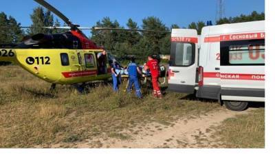 Вертокрылая скорая госпитализировала двух жителей Ленобласти в среду