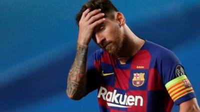 СМИ: Месси сообщил Куману о желании уйти из «Барселоны»