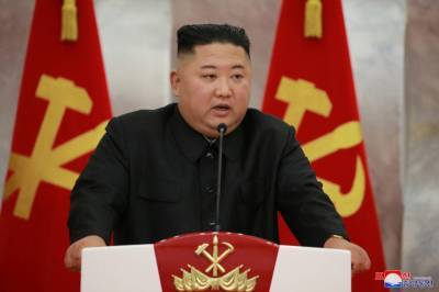 Ким Чен Ын передал часть полномочий сестре - разведка Южной Кореи