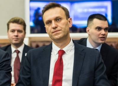 Отравление Навального: ночью за оппозиционером вылетит самолет из Германии