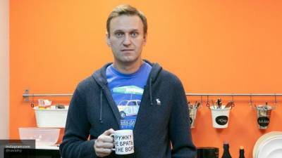 Гаспарян заявил, что Навального могли отравить только западные кураторы