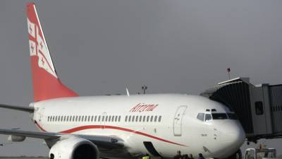Лавров выразил надежду на скорое возобновление авиасообщения с Грузией