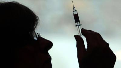 Во ВЦИОМ рассказали об ожидании большинством россиян вакцины от коронавируса