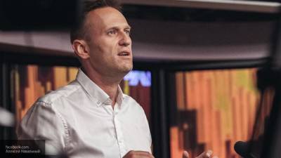 Макаренко: сторонники "отравления" Навального манипулируют мнением общества