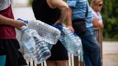 По правилам засухи: в Симферополе установят 235 баков для воды