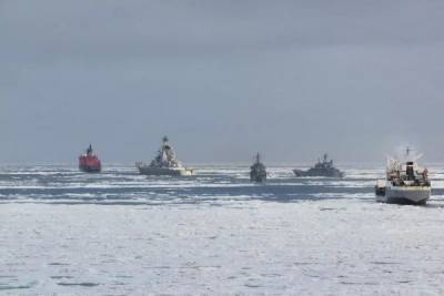 Северный флот к 2028 году создаст арктическую группировку с ледоколами