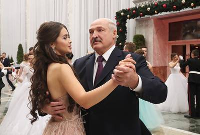 Подруга Лукашенко извинилась перед пострадавшими протестантами за действия ОМОН