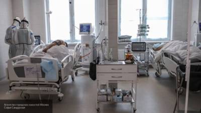 Медики выявили в России 4870 новых случаев коронавируса за сутки