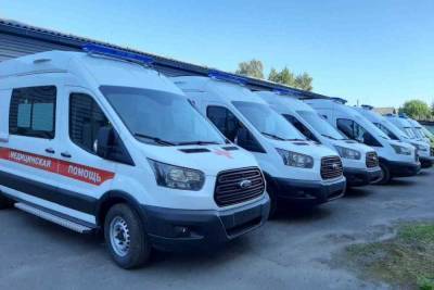 В районные больницы Карелии поступят 15 автомобилей скорой помощи