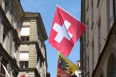 Женева обещает туристам по 100 швейцарских франков на развлечения