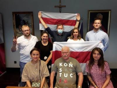 Лех Валенса солидаризовался с белорусскими националистами