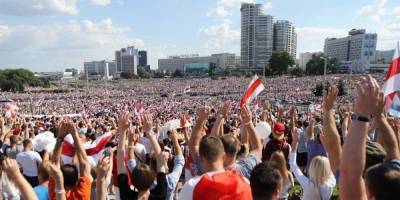 Белорусская оппозиция открестилась от пути Украины и Венесуэлы