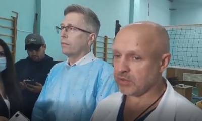 Врачи больницы в Омске отрицают, что Навального отравили (ВИДЕО)