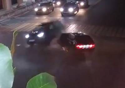 Момент ДТП с «четырнадцатой» и Toyota RAV4 в центре Рязани попал на видео