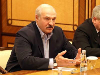 Лукашенко: Силовики никому не отдадут Белоруссию