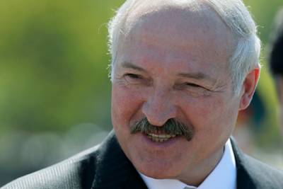 Лукашенко рассказал о своей помощи Тихановской в переезде в Литву