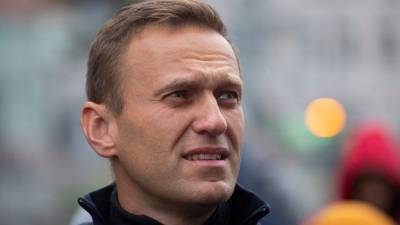 «Это сравнимо с эвтаназией» — врач о транспортировке Навального заграницу