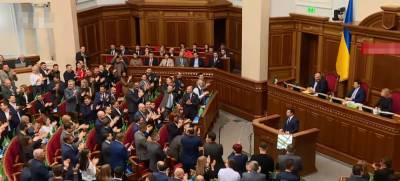 Оппозиционная платформа может обогнать «слуг народа» на выборах в украинский парламент