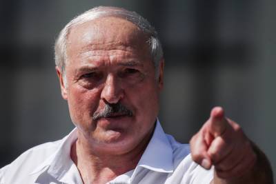 Александр Лукашенко заявил, что не хочет вводить в стране военное положение