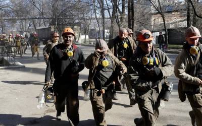 "Освобожденные" шахтеры Донбасса взвыли в оккупации: "Относятся, как к мусору"