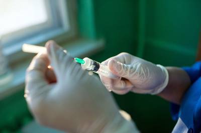 Россиян предупредили о мошенниках, предлагающих "вакцину" от коронавируса