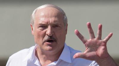 Лукашенко: Запад готовит вторжение в Белоруссию