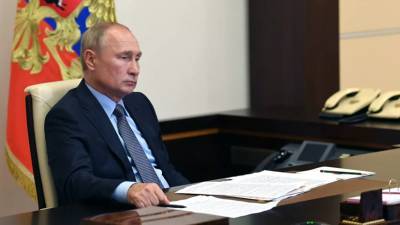 Путин обсудил с членами Совбеза России ситуацию в Белоруссии
