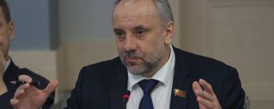 Депутата Мосгордумы обвиняют в мошенничестве в особо крупном размере