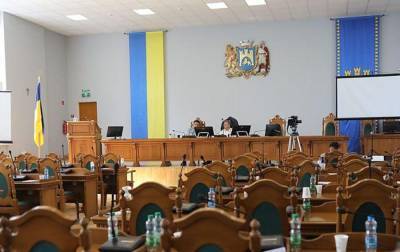 Во Львовском горсовете COVID-19 подтвердили у 20 чиновников