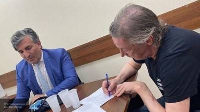 Ефремов отказался от услуг Пашаева в суде
