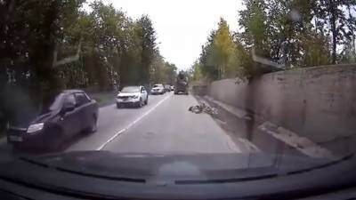 В Перми грузовик насмерть задавил велосипедиста. Видео