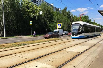 Движение трамваев восстановили на северо-западе Москвы после сбоя
