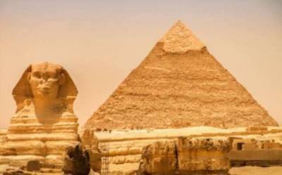 Как строились египетские пирамиды? (12 фото)