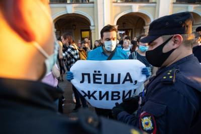 Диагноз, поставленный Навальному российскими врачами, шокировал мир