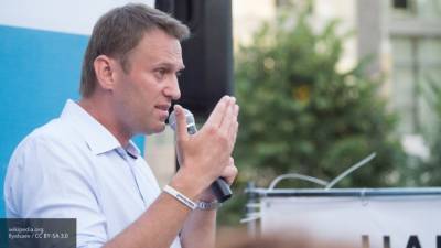 Супруга Навального находится под давлением его сторонников