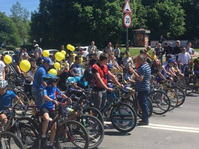 Выходные в Липецке: День флага, велопробег и танцы