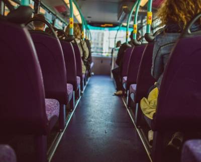 3 привычки, которые сильнее всего раздражают людей в общественном транспорте - Cursorinfo: главные новости Израиля