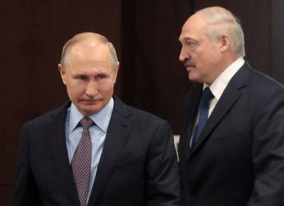 Владимир Путин - Александр Лукашенко - АНАЛИЗ-Путин ставит на то, что Лукашенко удержится у власти, но станет слабее -- источники - smartmoney.one - Москва - Россия - Белоруссия