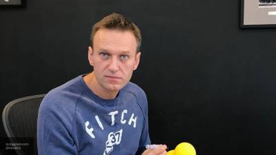 Назван возможный срок отправки Навального в Германию