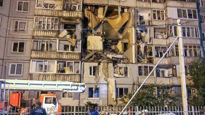 Взрыв в Ярославле: под завалами дома ищут ребенка и женщину