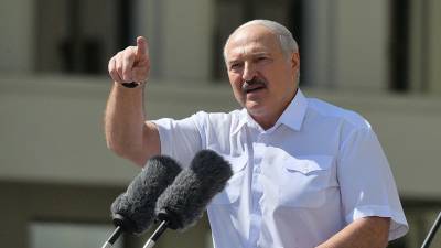 «Поверьте, в ближайшие дни решим»: Лукашенко уверен в скором урегулировании проблем в Белоруссии