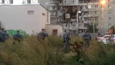 Спасатели подтвердили смерть женщины с ребенком под завалами дома в Ярославле