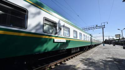 Пассажирские поезда запустили из Нур-Султана в Алматы и Усть-Каменогорск