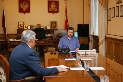 Губернатор и глава Темкинского района обсудили ввод в оборот новых земель
