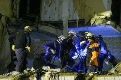 Спасатели центра «Лидер» прибыли к повреждённому дому в Ярославле